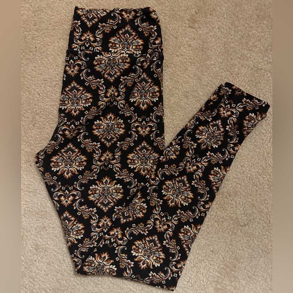 2/$12 bundle-Lularoe leggings OS